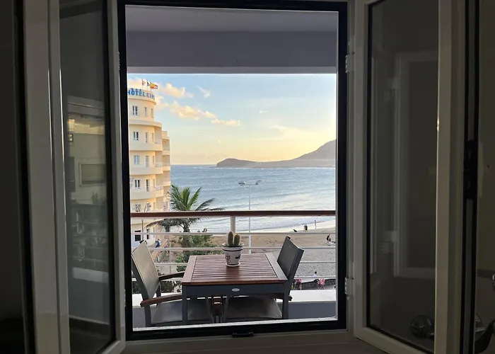 Playa Grande, View 엘메다노