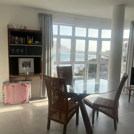 Playa Grande, View エル・メダノ